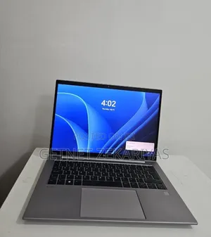 New Laptop HP ZBook Firefly 14 G10 16GB Intel Core i5 SSD 512GB