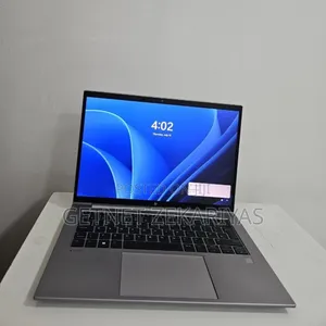 New Laptop HP ZBook Firefly 14 G10 16GB Intel Core i5 SSD 512GB