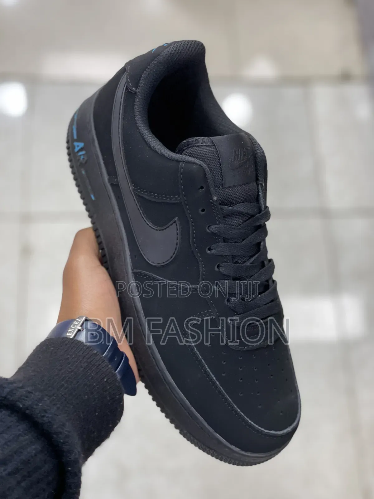 Nike Air Force 1 LV8 (All Ages)