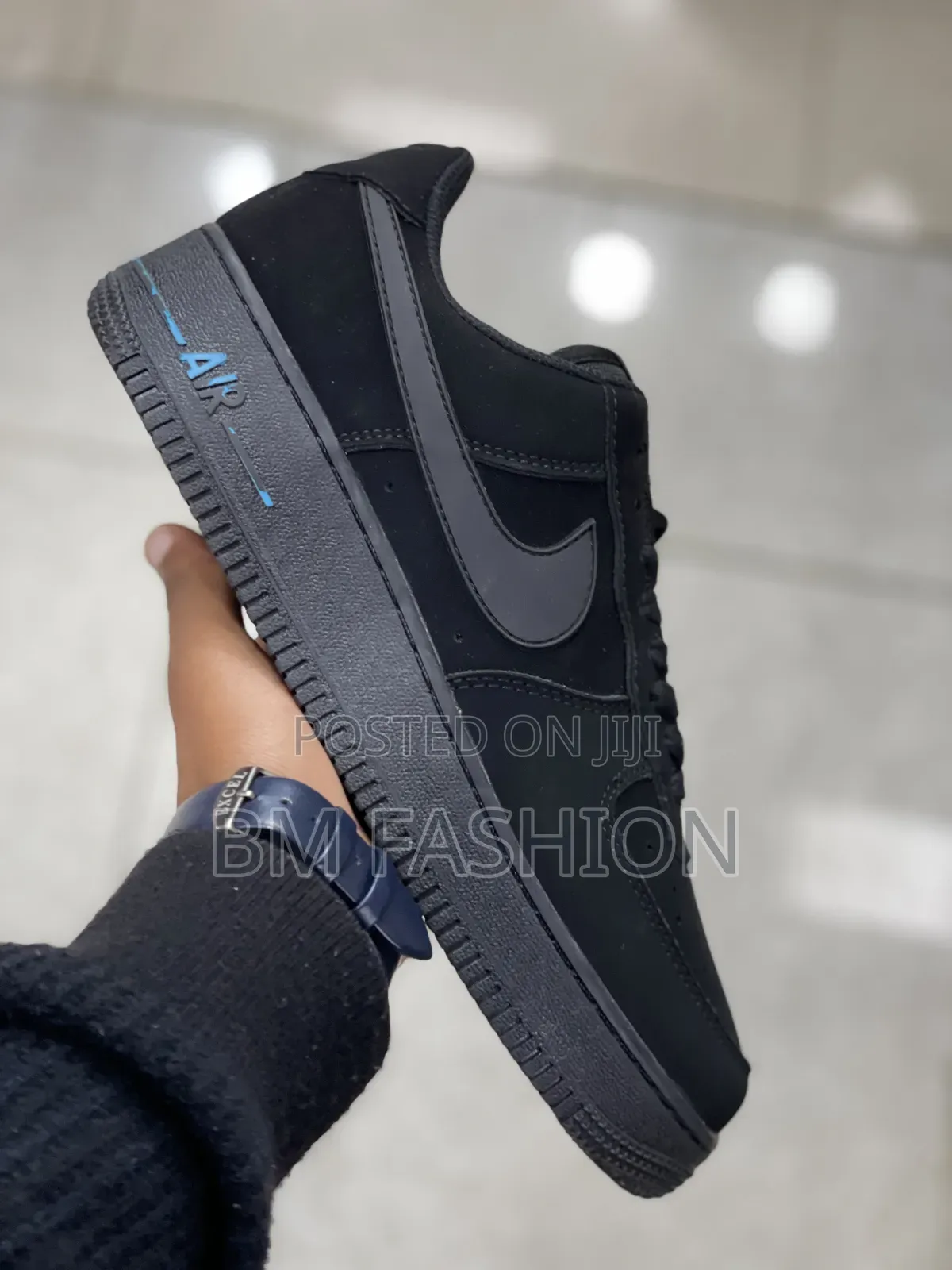 Nike Air Force 1 LV8 (All Ages)