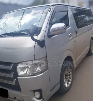 Toyota HiAce 2017 Beige