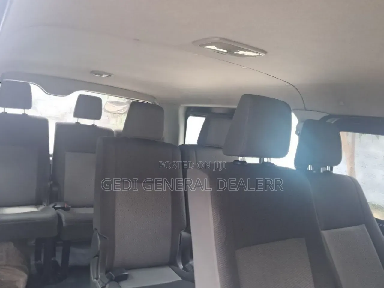 Toyota HiAce 2017 Beige