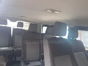 Toyota HiAce 2017 Beige