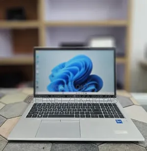 New Laptop HP EliteBook 850 G8 16GB Intel Core i5 SSD 512GB