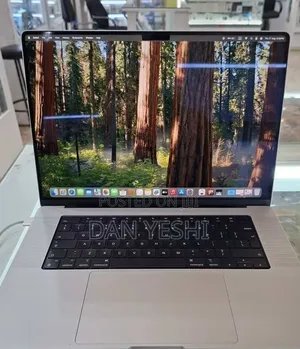 New Laptop Apple MacBook Pro 16GB Apple M1 Pro SSD 1T
