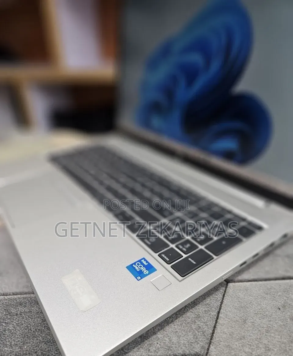 New Laptop HP EliteBook 850 G8 16GB Intel Core i5 SSD 512GB