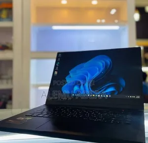 New Laptop Asus ROG Zephyrus G15 16GB AMD Ryzen 7 SSD 512GB