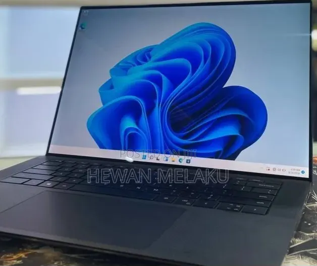 New Laptop Dell Precision 5540 16GB Intel Core i7 SSD 512GB