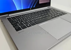 New Laptop HP ZBook Firefly 14 G10 16GB Intel Core i5 SSD 512GB
