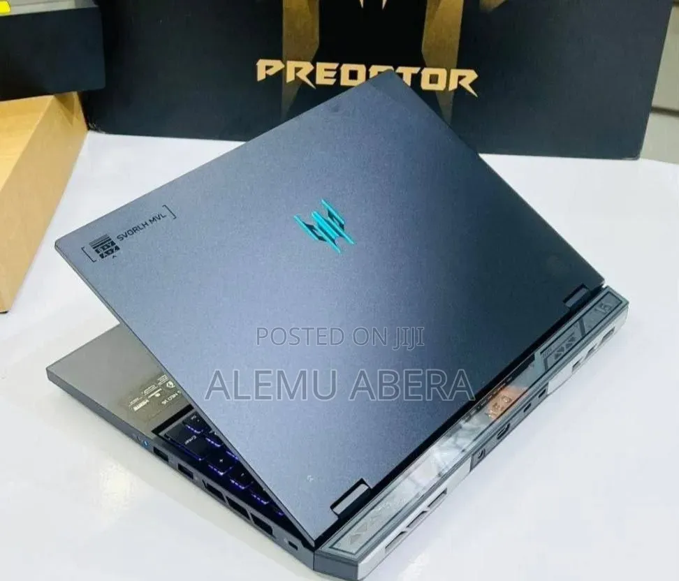 New Laptop Acer Predator Helios Neo 16 16GB Intel Core i9 SSD 1T