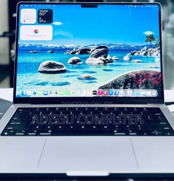 New Laptop Apple MacBook Pro 2021 M1 16GB Apple M1 Pro SSD 512GB