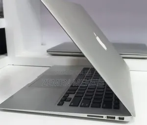 New Laptop Apple MacBook Air 2017 8GB Intel Core i5 SSD 128GB