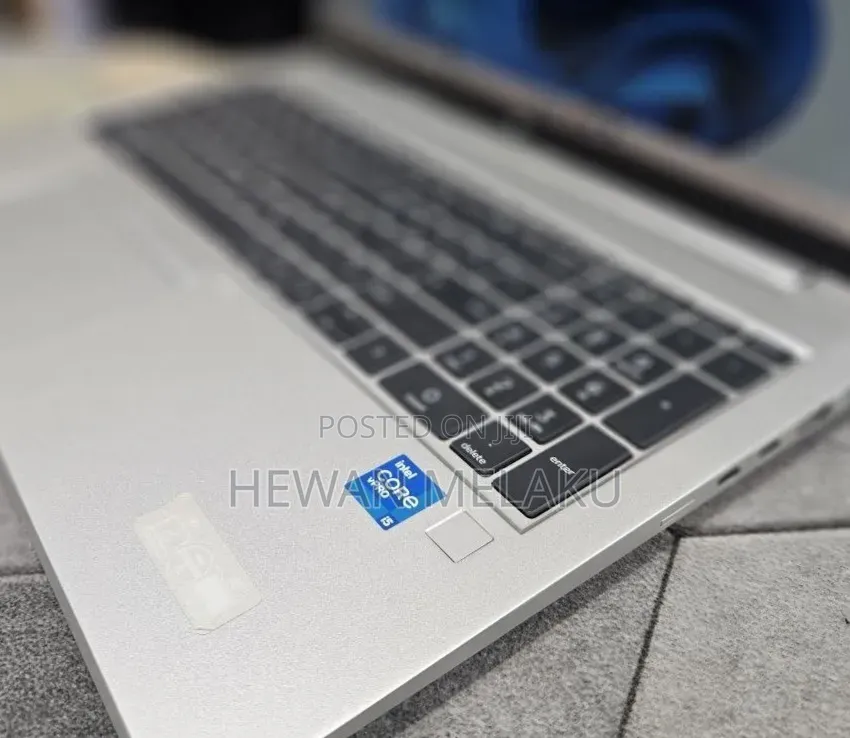 New Laptop HP EliteBook 850 G8 16GB Intel Core i5 SSD 512GB
