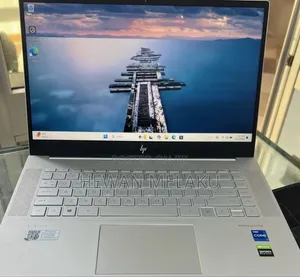 New Laptop HP Envy 15 16GB Intel Core i7 SSD 512GB