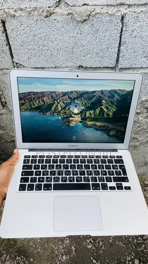 New Laptop Apple MacBook Air 2015 4GB Intel Core i5 SSD 128GB