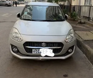 Suzuki Swift 2021 Gray