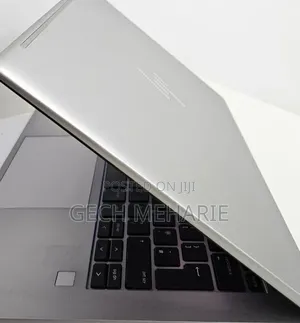 New Laptop HP ZBook Firefly 14 G10 16GB Intel Core i5 SSD 512GB