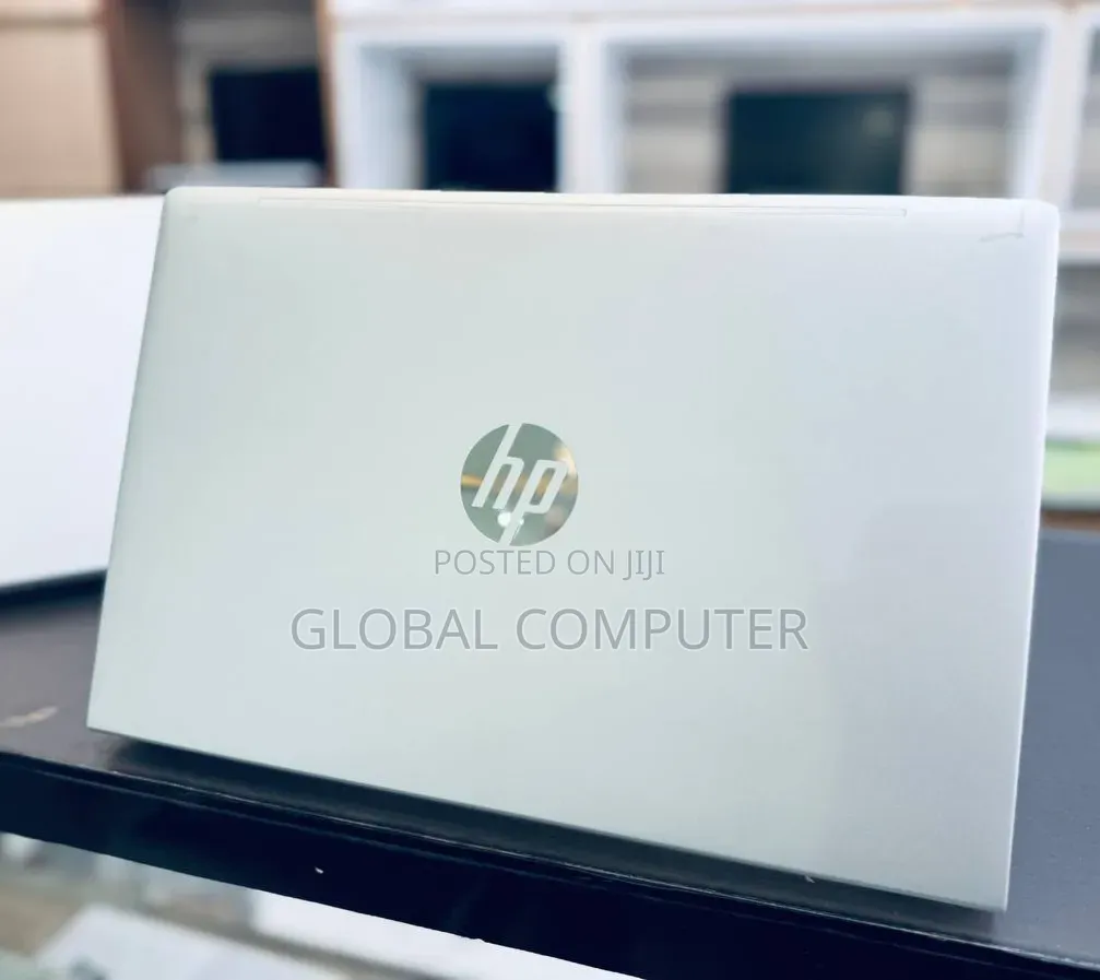 New Laptop HP ProBook X360 455 G9 16GB Intel Core i7 SSD 512GB