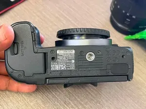 Brand Canon R With 24-105 Lenes