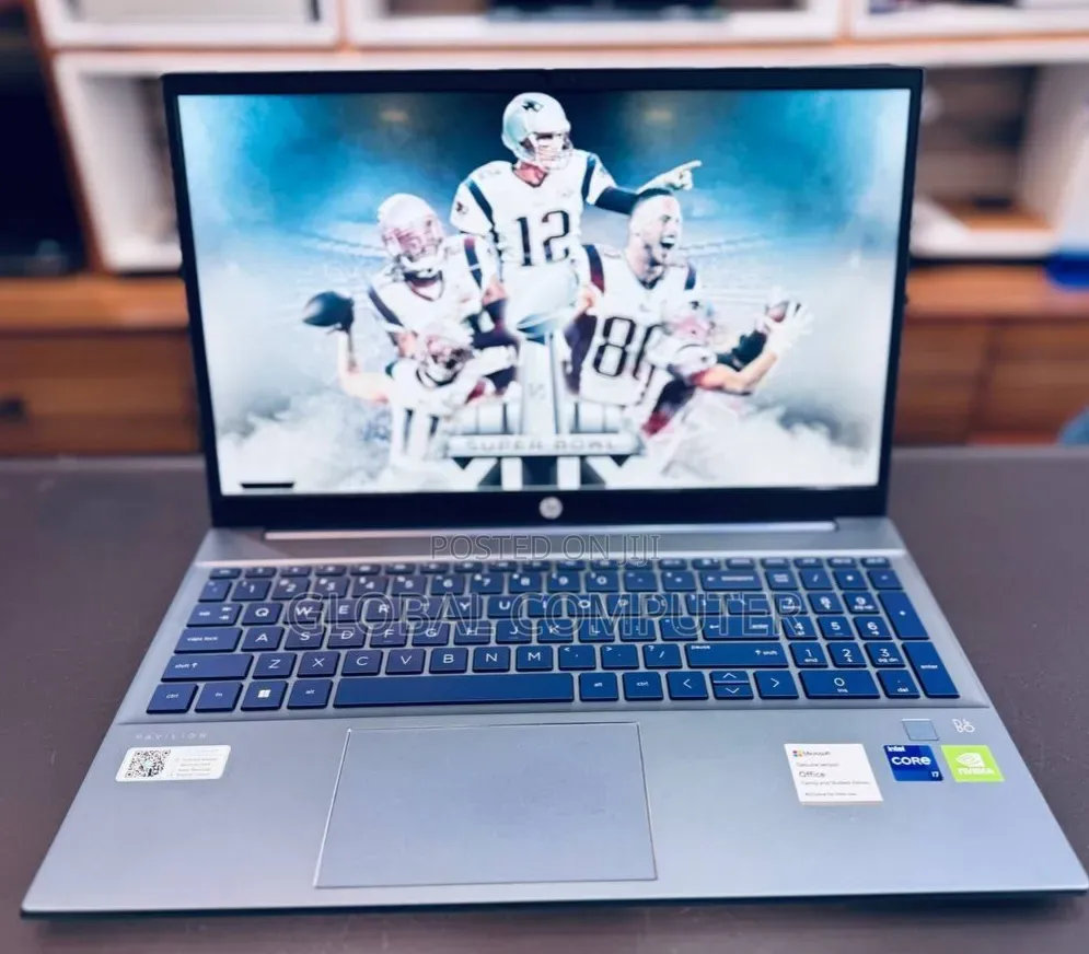 New Laptop HP Pavilion 15 16GB Intel Core i7 SSD 512GB