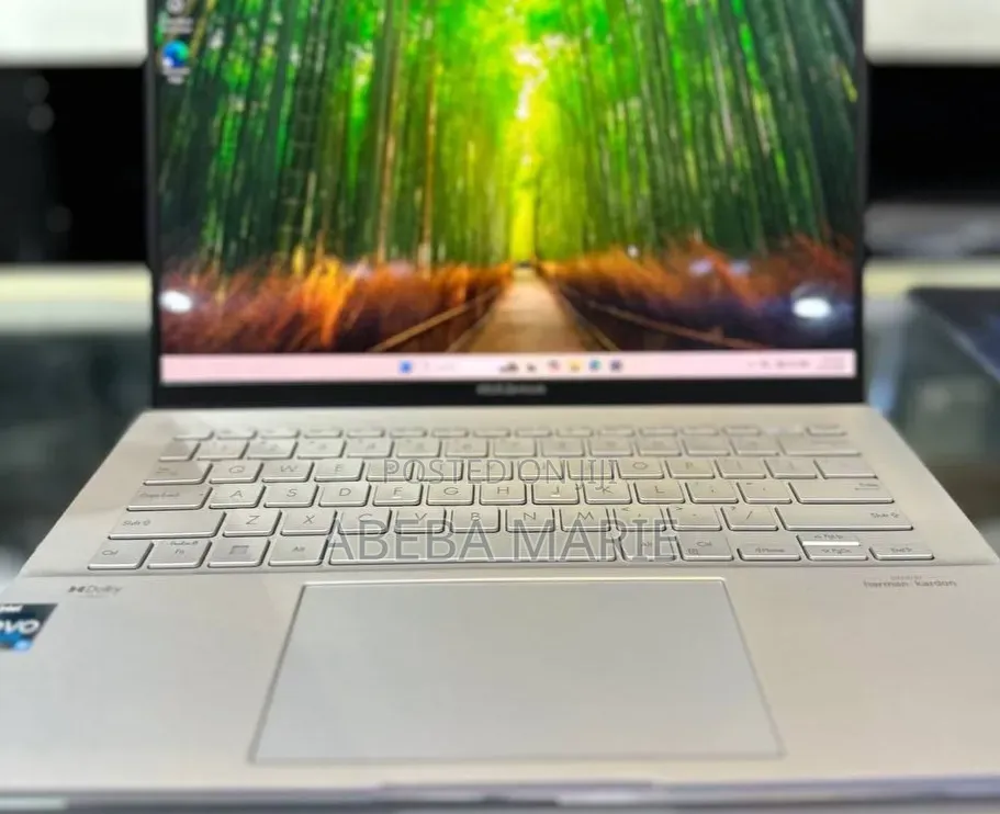 New Laptop Asus Zenbook 14 16GB Intel Core i9 SSD 512GB