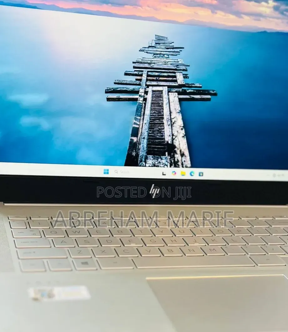 New Laptop HP Envy 15 16GB Intel Core i7 SSD 512GB