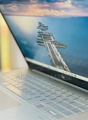 New Laptop HP Envy 15 16GB Intel Core i7 SSD 512GB