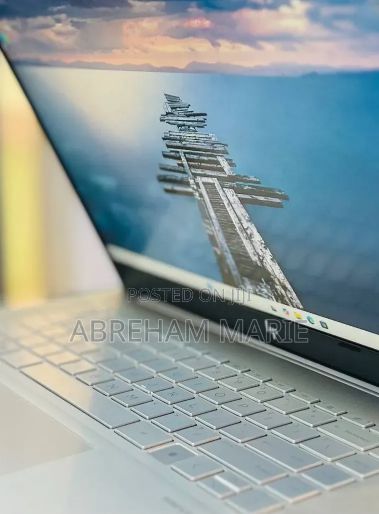 New Laptop HP Envy 15 16GB Intel Core i7 SSD 512GB