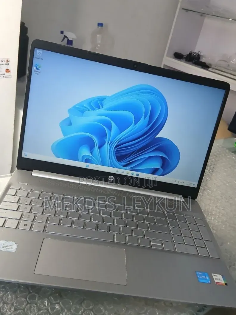 New Laptop HP Stream Notebook 16GB Intel Core i5 SSD 512GB