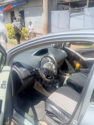 Toyota Yaris 2006 Silver