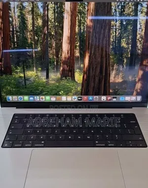 New Laptop Apple MacBook Pro 2021 M1 16GB Apple M1 Pro SSD 512GB