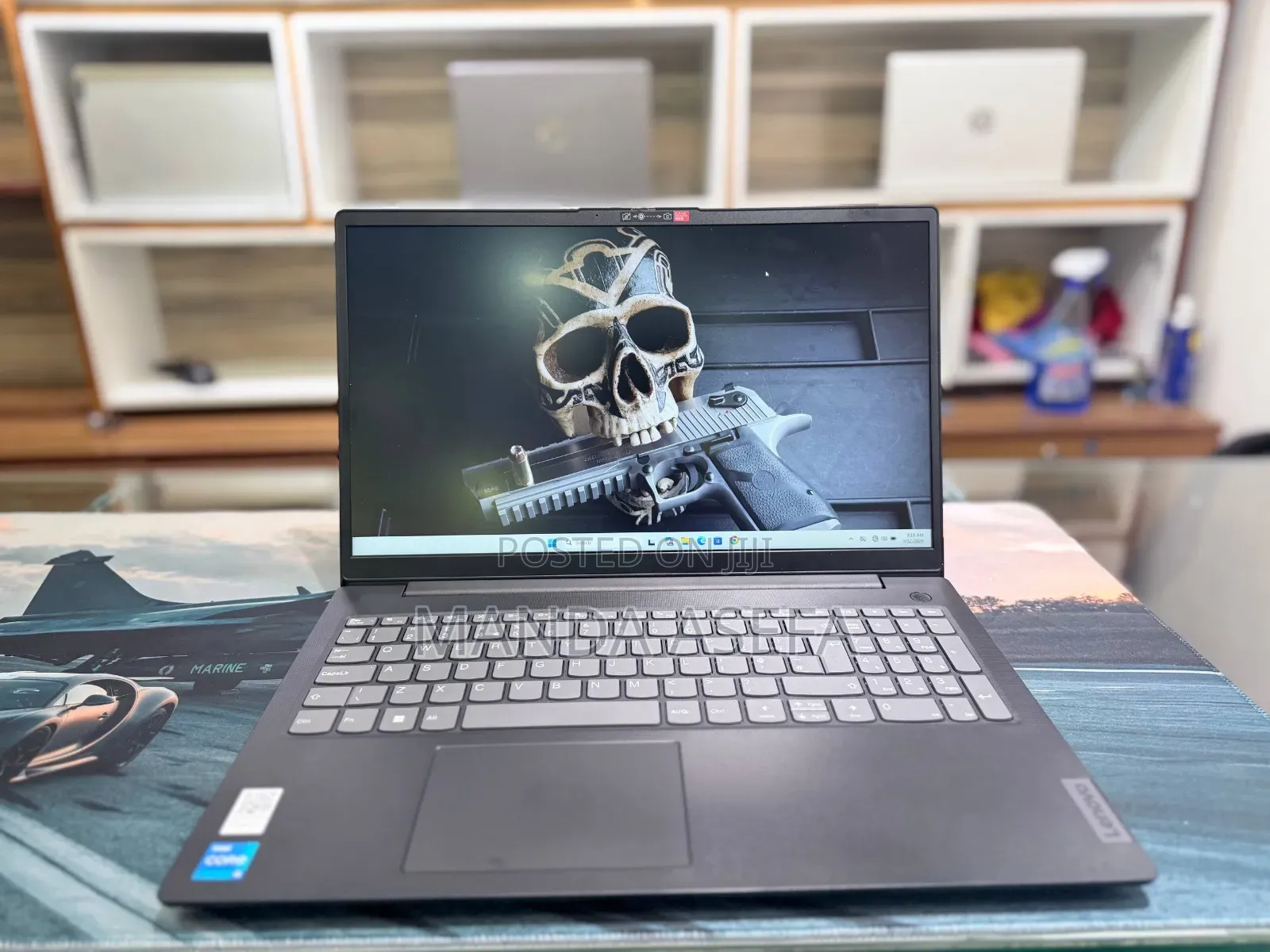 New Laptop Lenovo 8GB Intel Core i5 SSD 512GB