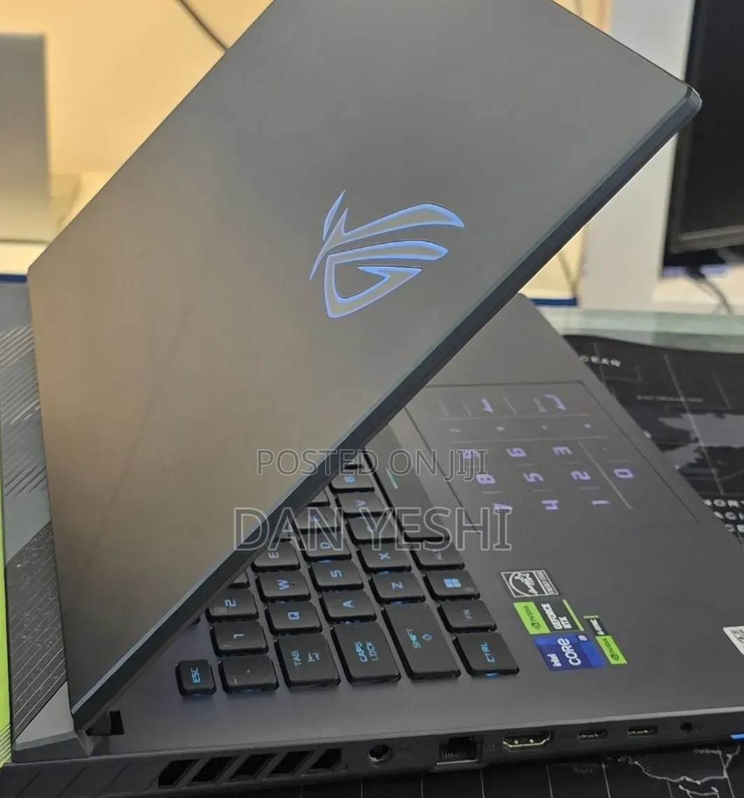 New Laptop Asus 16GB Intel Core i9 SSD 1T