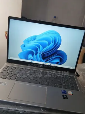 New Laptop HP Stream Notebook 16GB Intel Core i5 SSD 1T