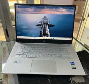 New Laptop HP Envy 15 16GB Intel Core i7 SSD 512GB