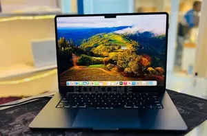 New Laptop Apple MacBook 8GB Apple M3 SSD 256GB