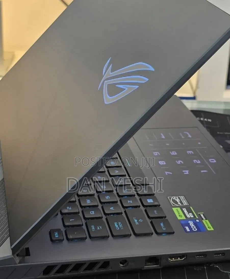 New Laptop Asus 16GB Intel Core i9 SSD 1T