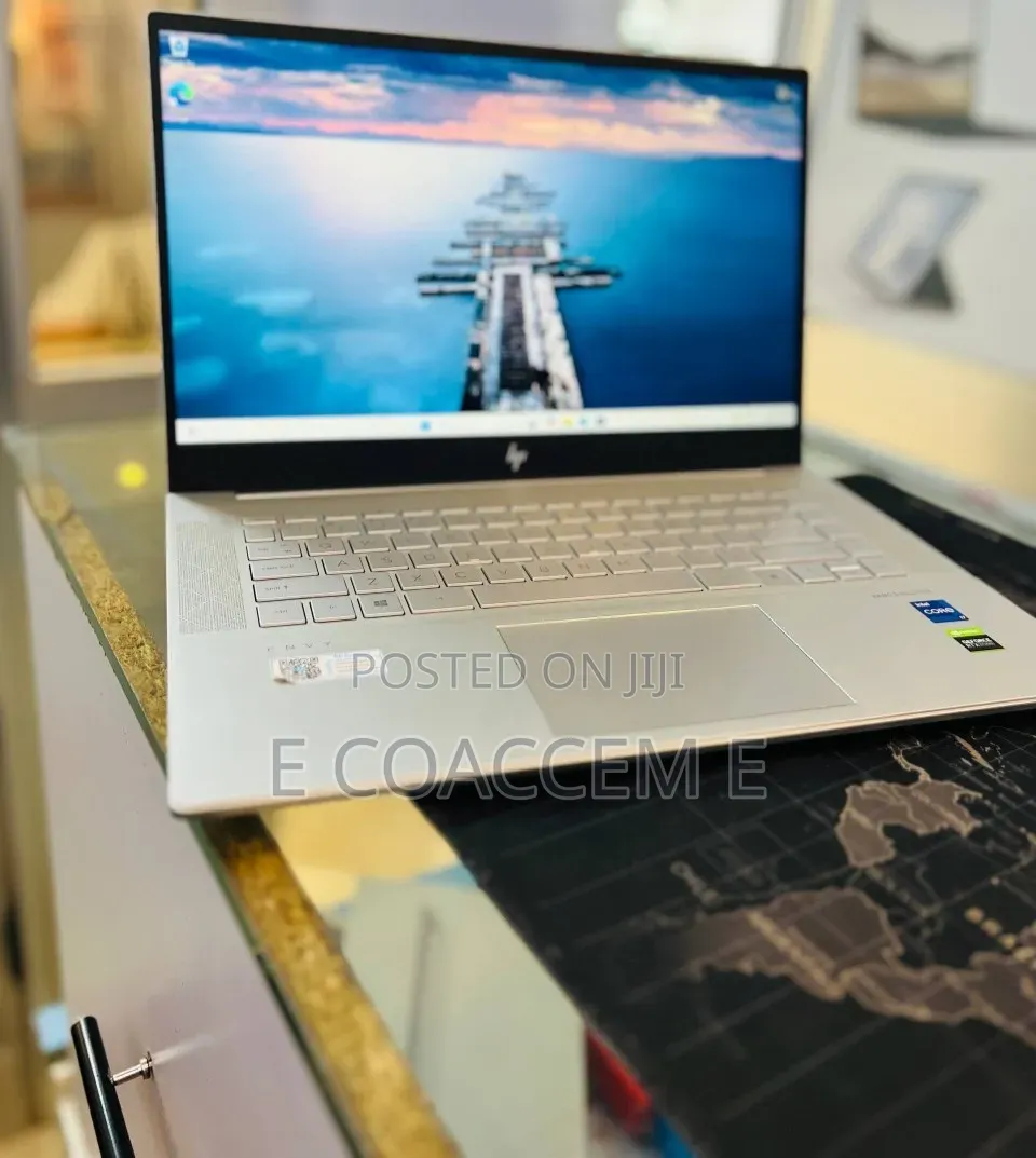 New Laptop HP Envy 15 16GB Intel Core i7 SSD 512GB