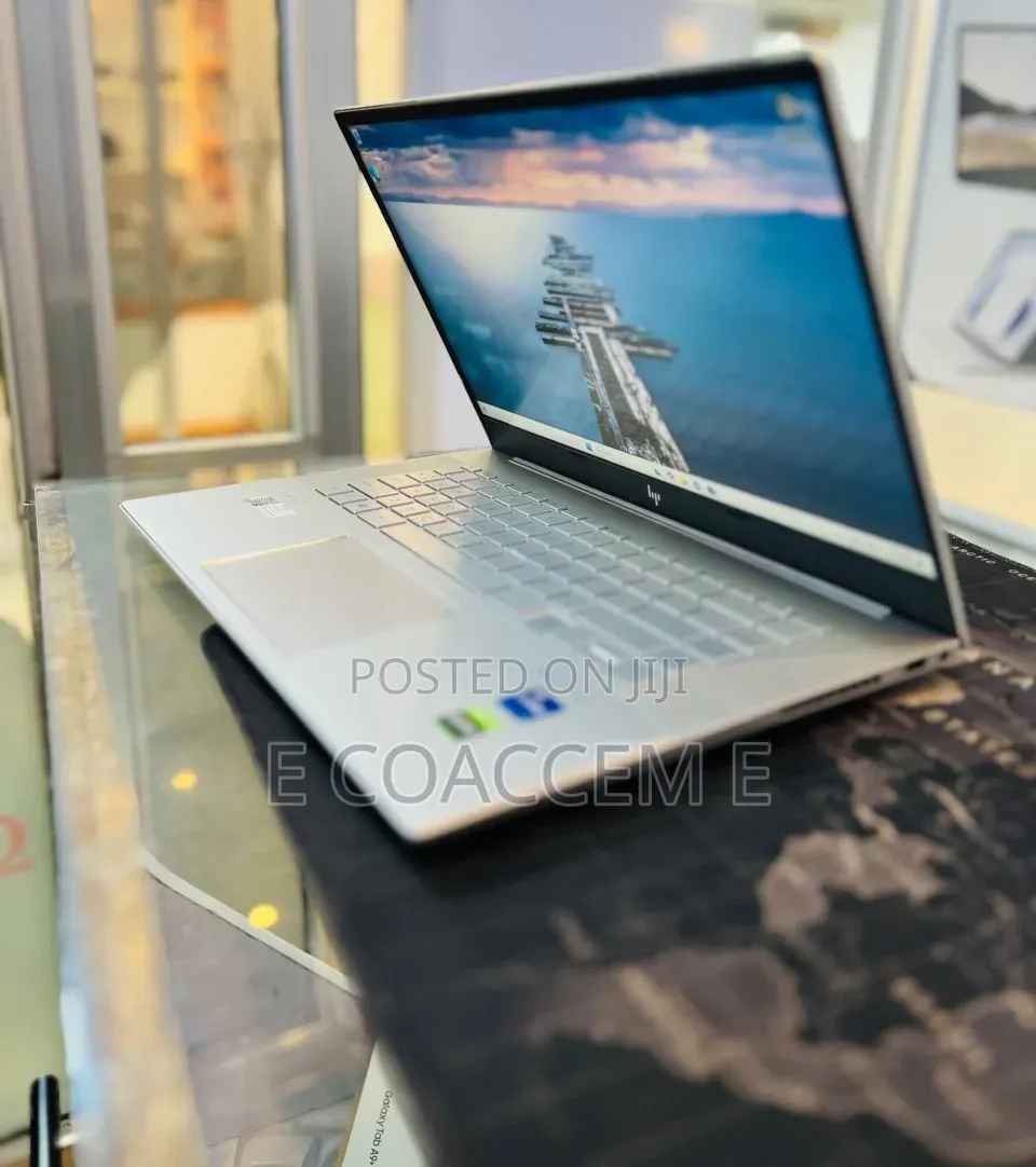 New Laptop HP Envy 15 16GB Intel Core i7 SSD 512GB