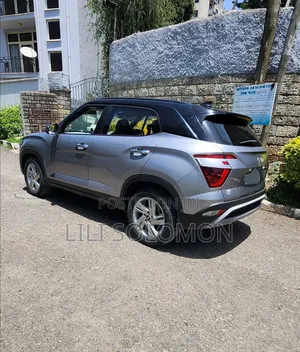 Hyundai Creta 2023 Silver