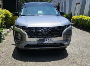 Hyundai Creta 2023 Silver