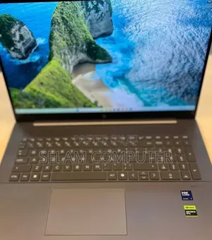 New Laptop HP Envy 17 16GB Intel Core Ultra 7 SSD 1T