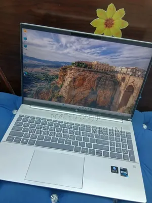 New Laptop HP Pavilion 15 16GB Intel Core i7 SSD 1T