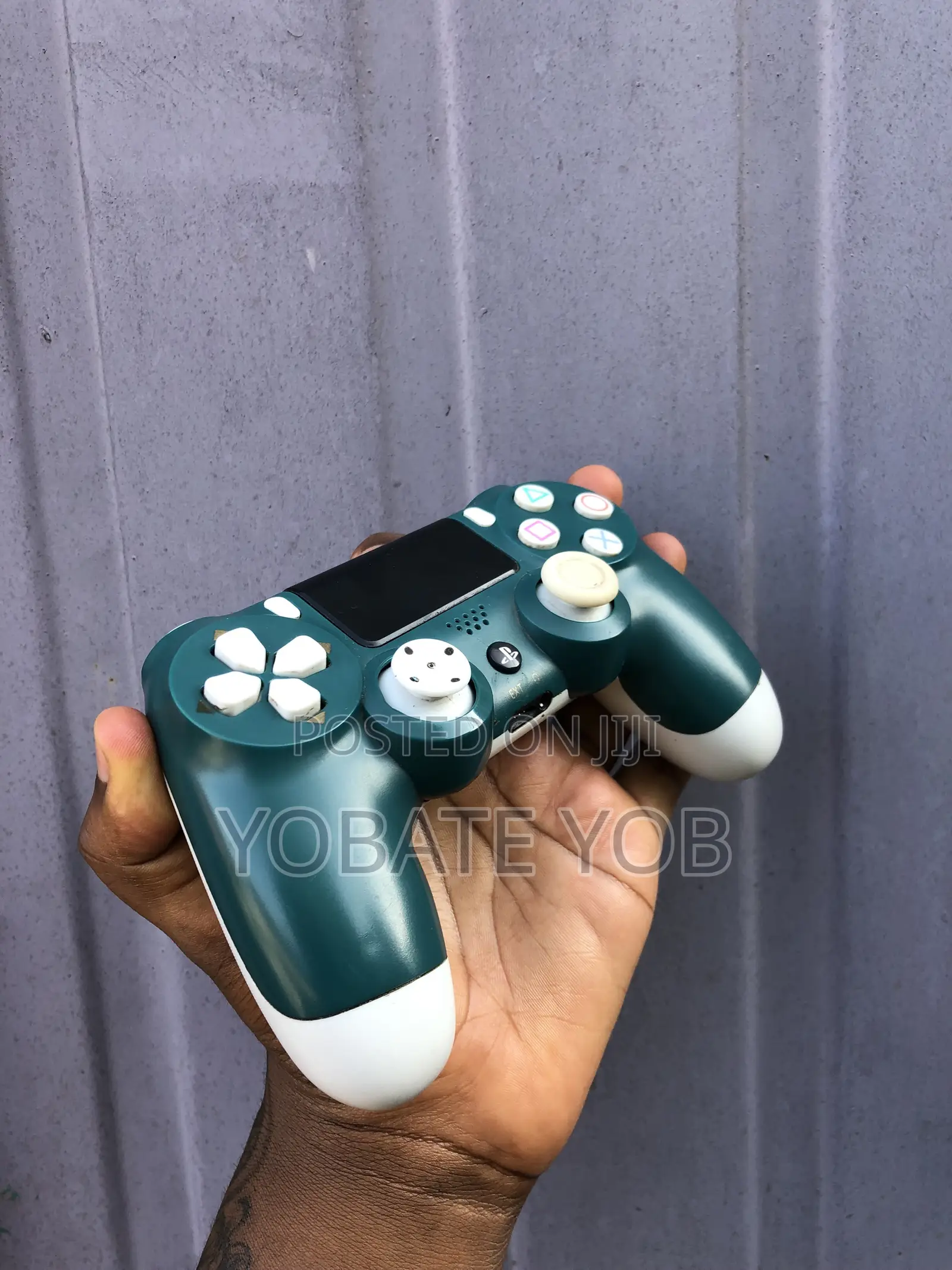 PlayStation 4 Joystick New Condition