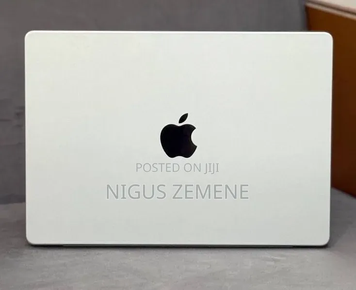 New Laptop Apple MacBook Pro 2021 M1 16GB Apple M1 Pro SSD 512GB