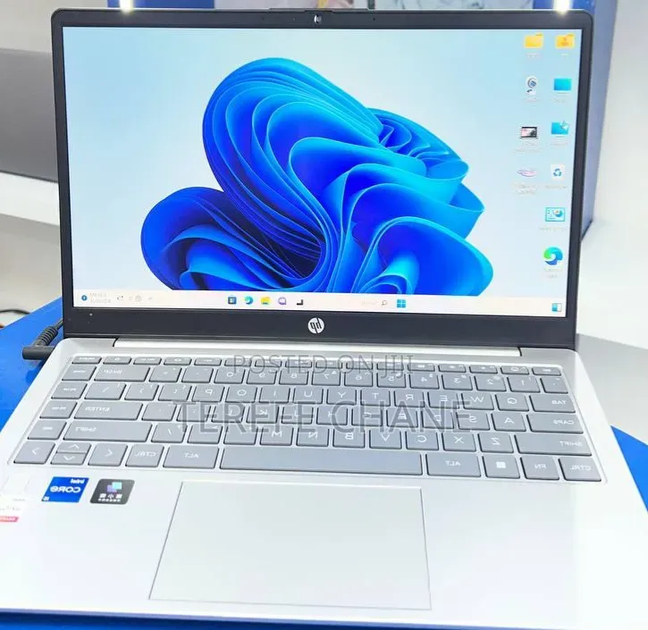 New Laptop HP Stream Notebook 16GB Intel Core i5 SSD 1T