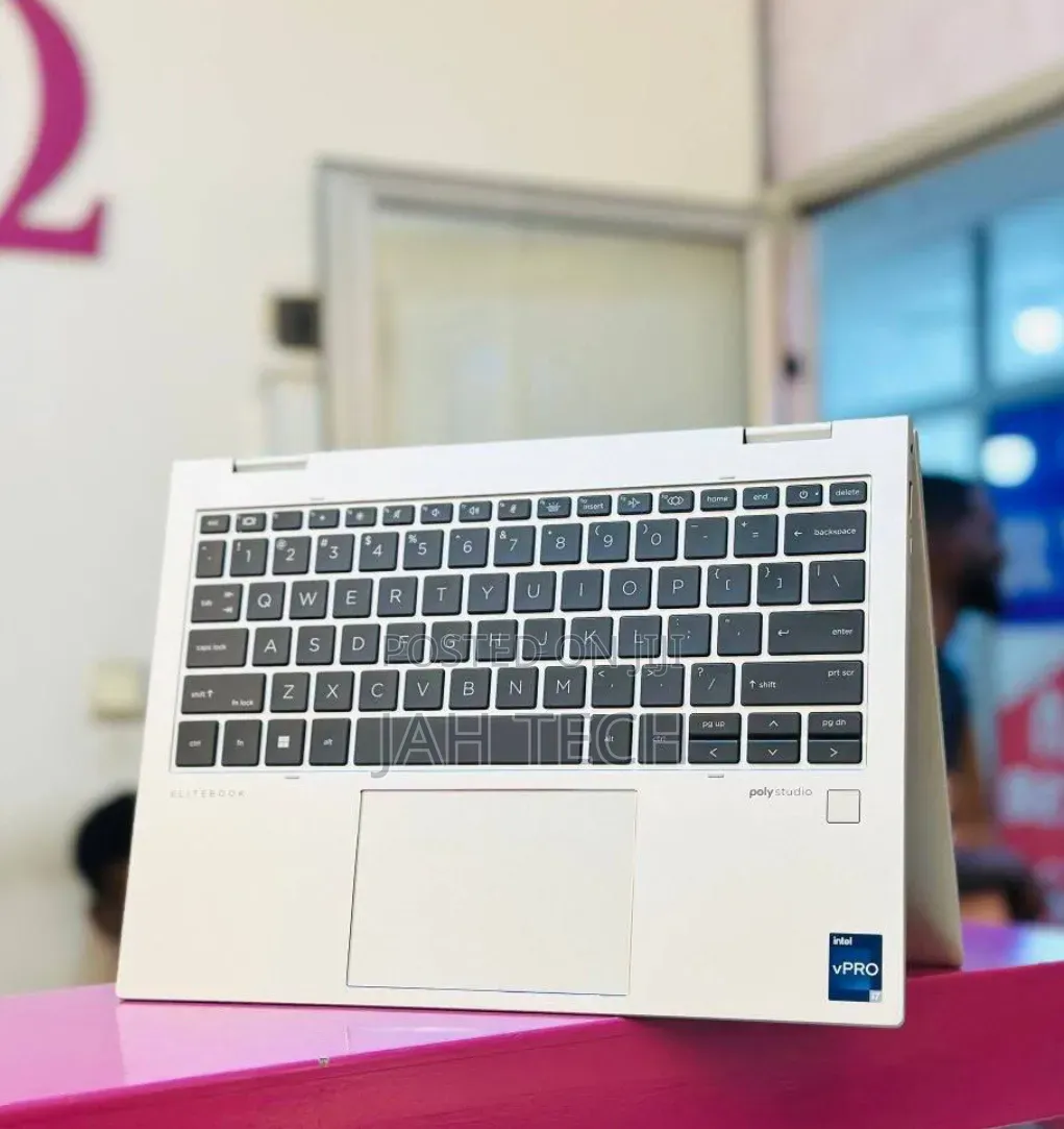 New Laptop HP Elite x360 830 G10 16GB Intel Core i7 SSD 512GB