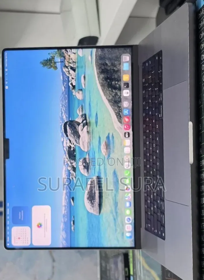 New Laptop Apple MacBook Pro 2021 M1 Max 32GB Apple M1 Max SSD 1T