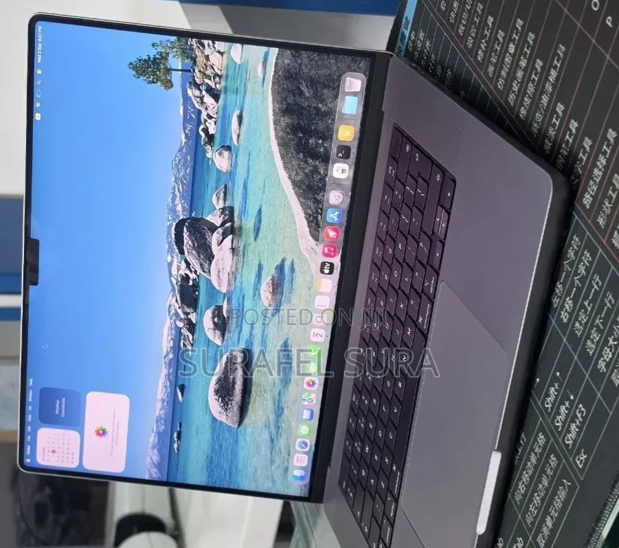 New Laptop Apple MacBook Pro 2021 M1 Max 32GB Apple M1 Max SSD 1T