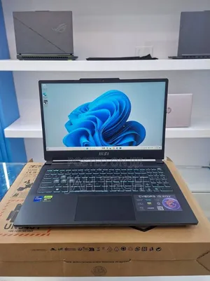 New Laptop MSI Cyborg 15 16GB Intel Core i7 SSD 1T